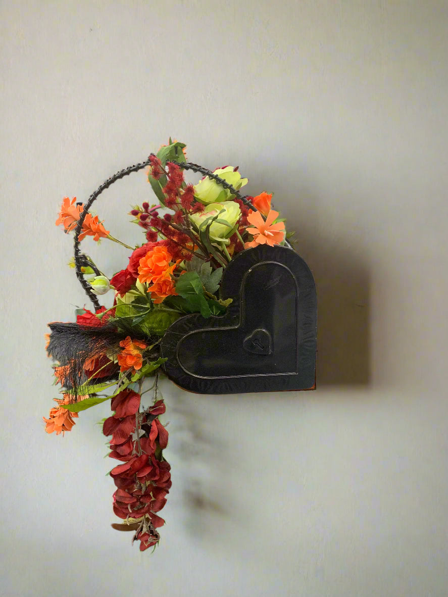 HEART LOCK WITH ANTIQUE KEY FLORAL DECOR
