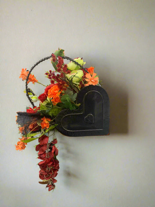 HEART LOCK WITH ANTIQUE KEY FLORAL DECOR