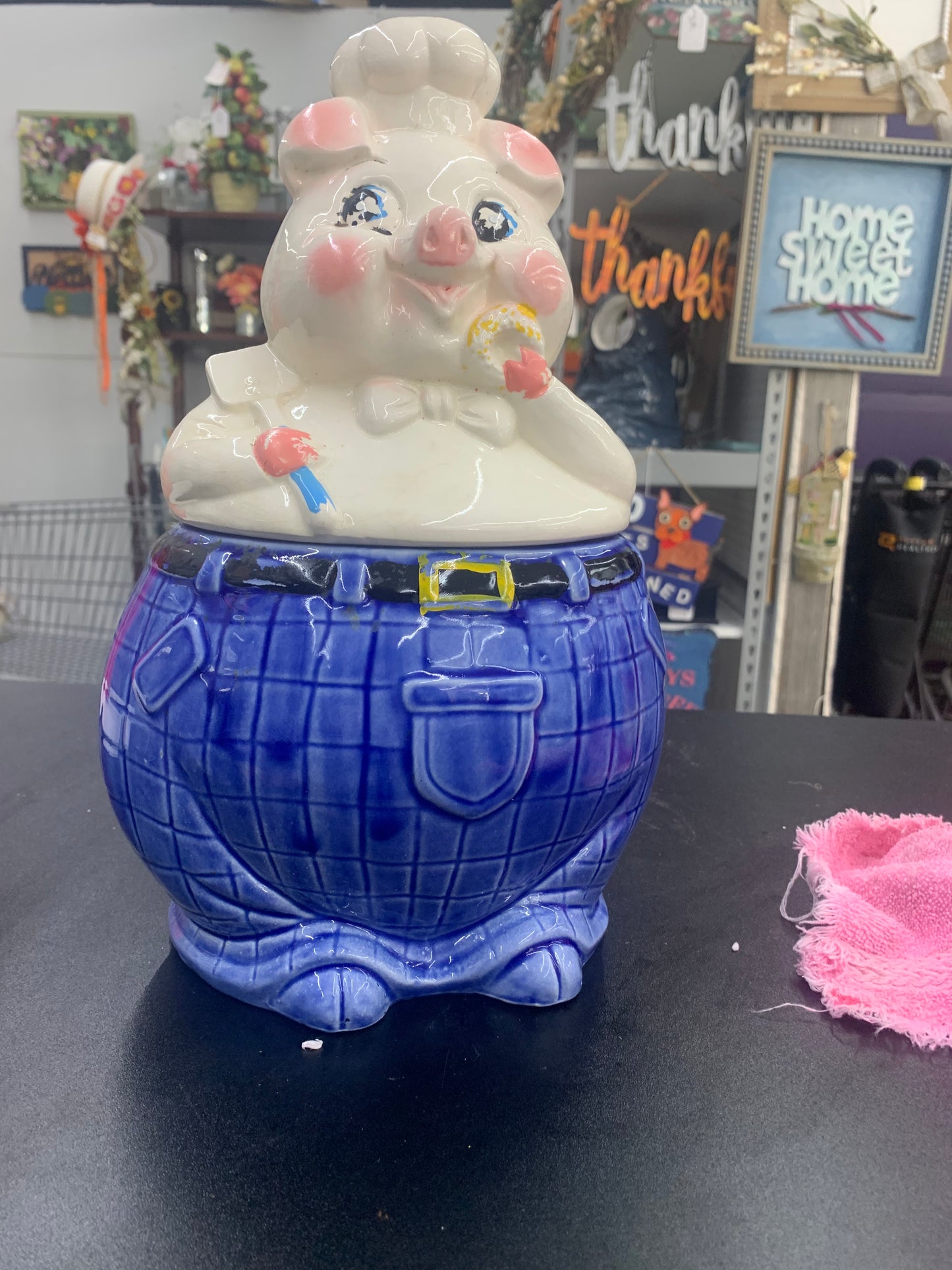 VINTAGE COOKIE JAR