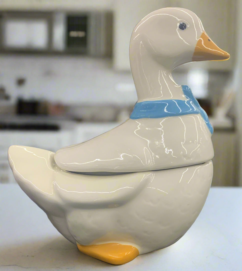 VINTAGE DUCK COOKIE JAR